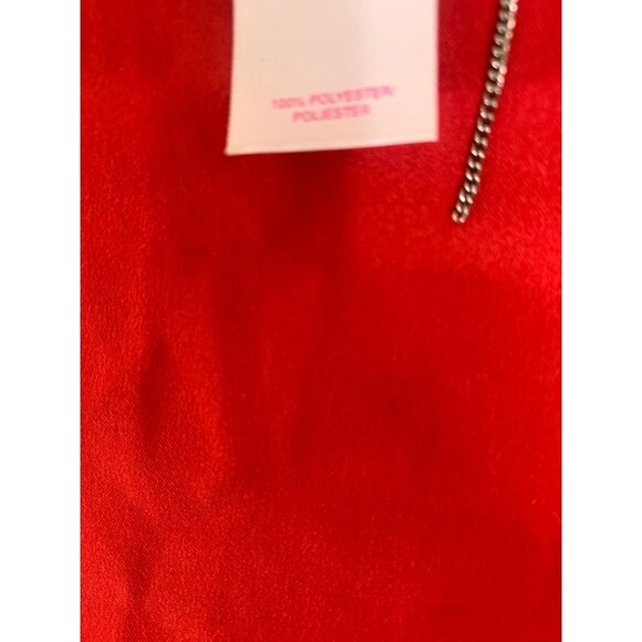 Victoria Secret 2000โs Red Satin Robe With An Ajustable Waistband Size Medium - Picture 8 of 9